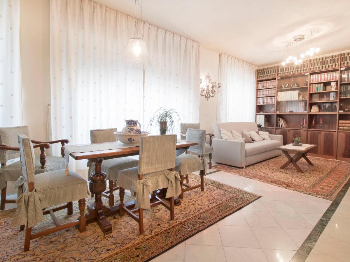 Apartment Lungomare By Interhome Виареджо Экстерьер фото